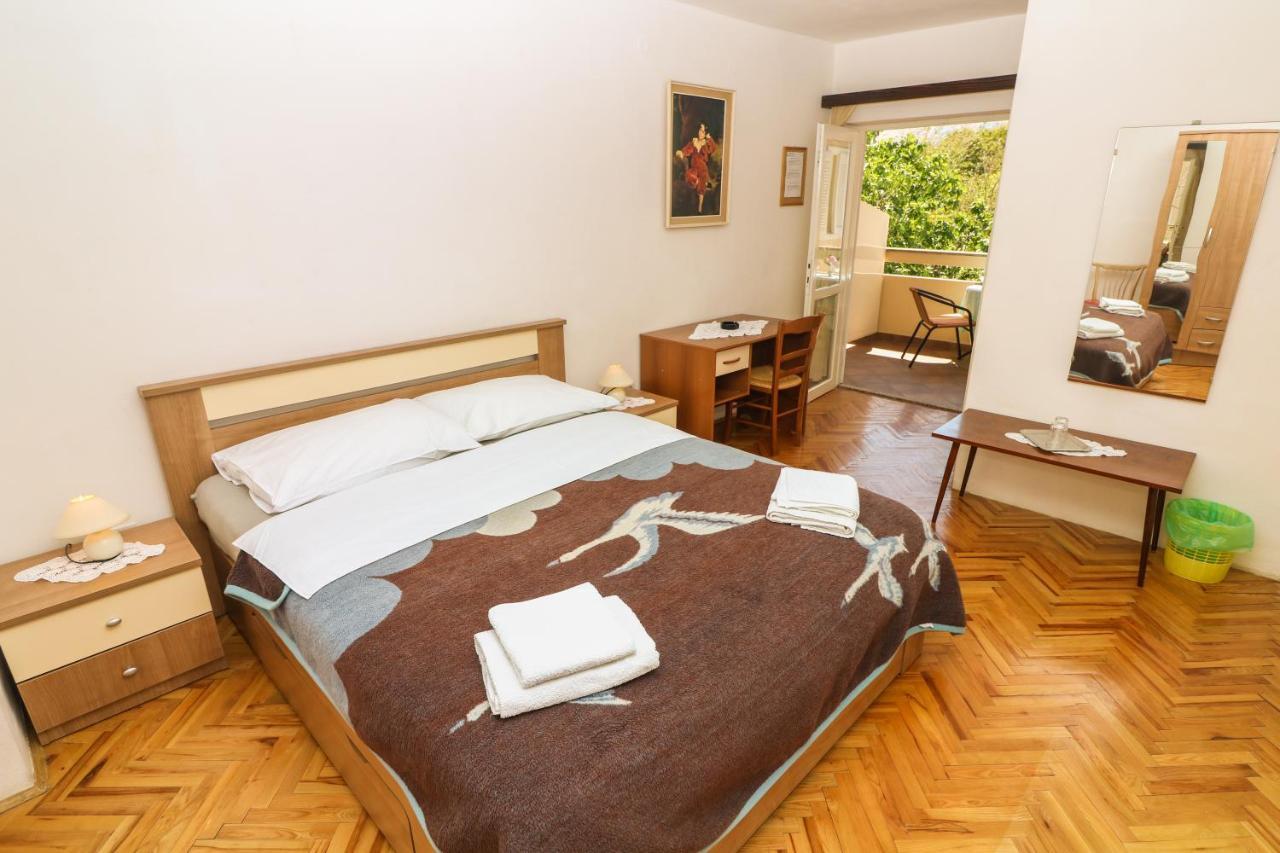 Double Rooms With Terrace Tomica Baška Exterior foto